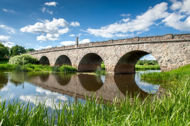 Kandava stone bridge